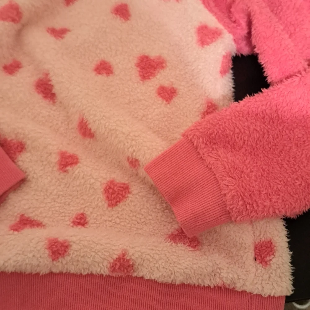 Girl's Pajama top GUC